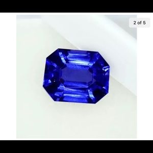 Must have Tanzanite 10.67 CT’s